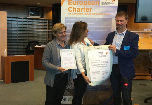 Mato recibe en Bruxelas a Carta Europea de Turismo Sostible outorgada ao Parque Nacional das Illas Atlánticas